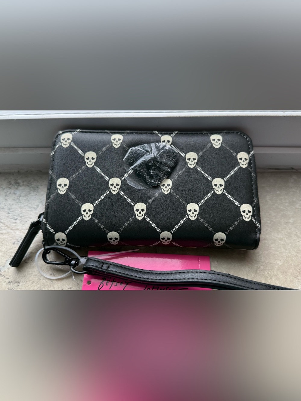 Betsey Johnson XOKARA Skull Zip Around Wallet
